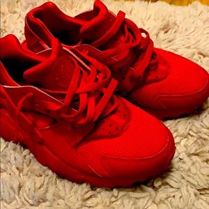 Red Nike Huaraches